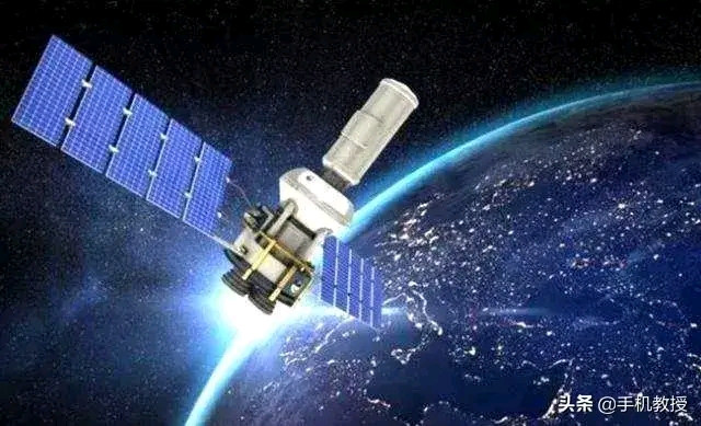 华为Pura70Ultra跌至“谷底价”512GB+100倍变焦+卫星通信终于等到了(图1)